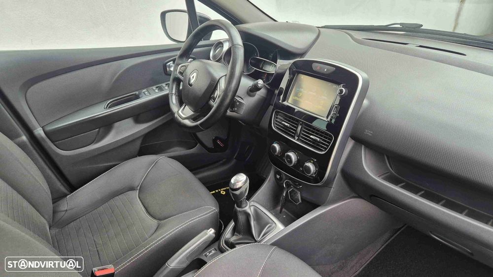 Renault Clio 1.5 dCi Limited - 17
