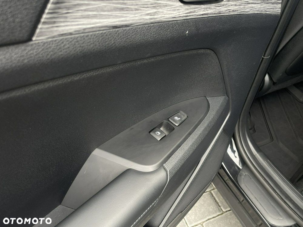 Kia Sportage - 13