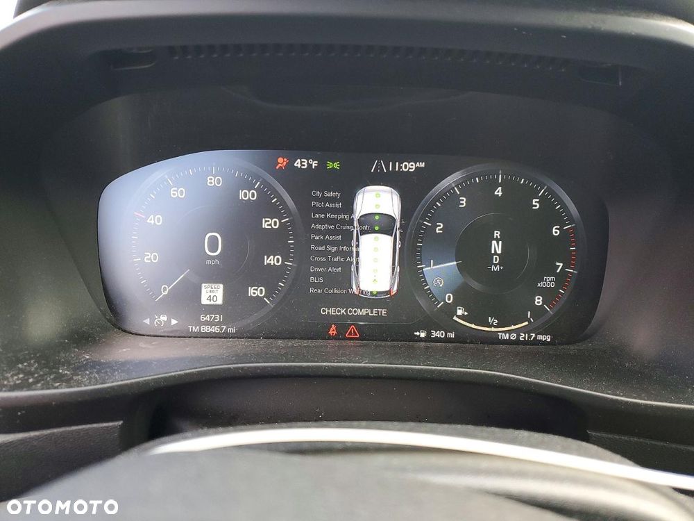 Volvo XC 40 T5 AWD Inscription - 11