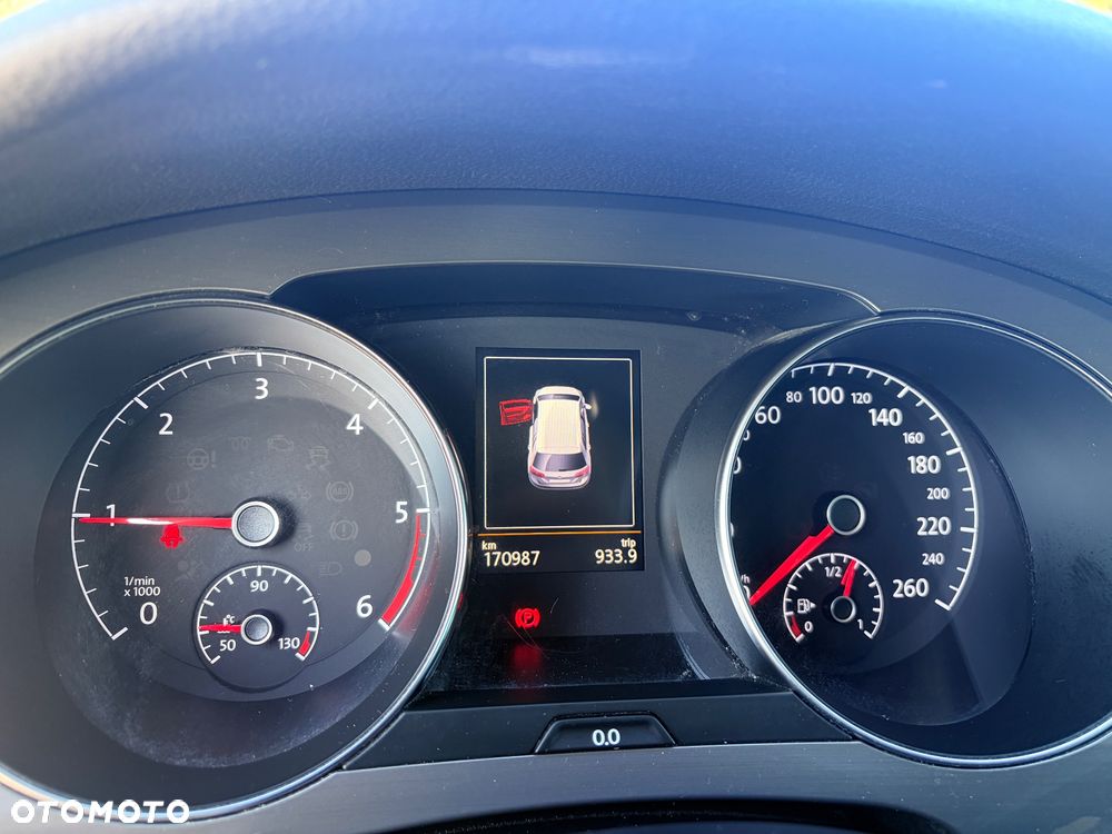 Volkswagen Golf Sportsvan SV 2.0 TDI BMT Highline - 24