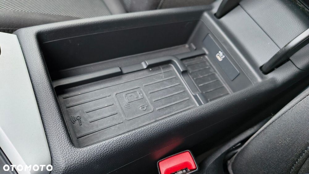 Audi A4 Avant - 33