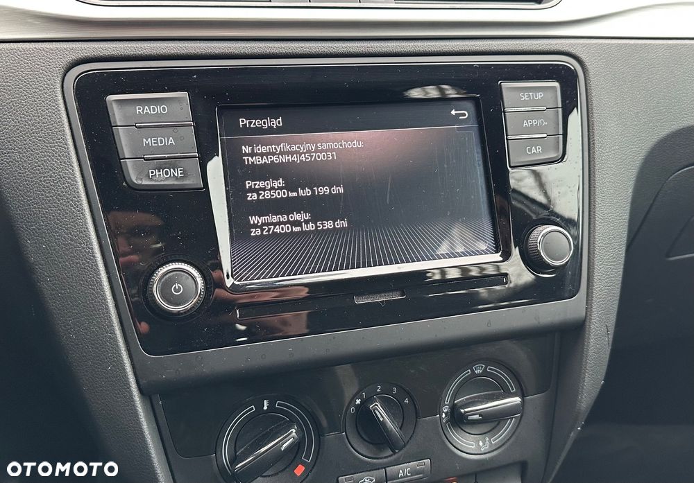 Skoda RAPID 1.0 TSI Ambition - 18