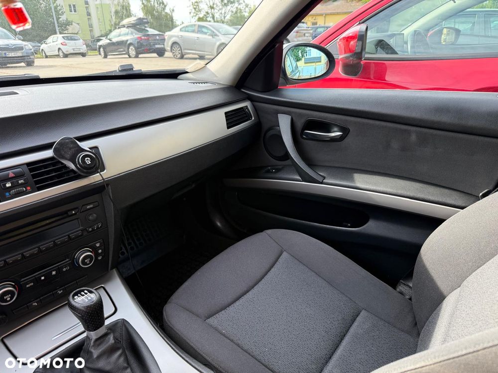 BMW Seria 3 330xd - 18