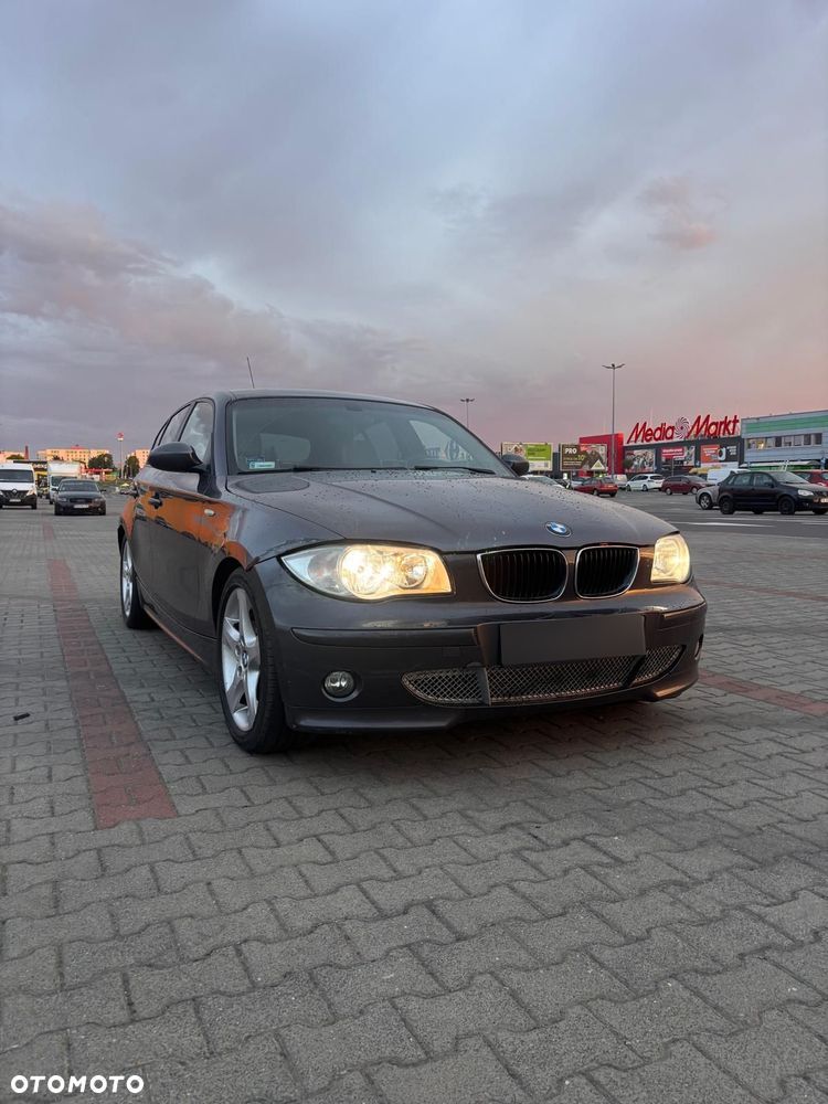 BMW Seria 1 120d - 5