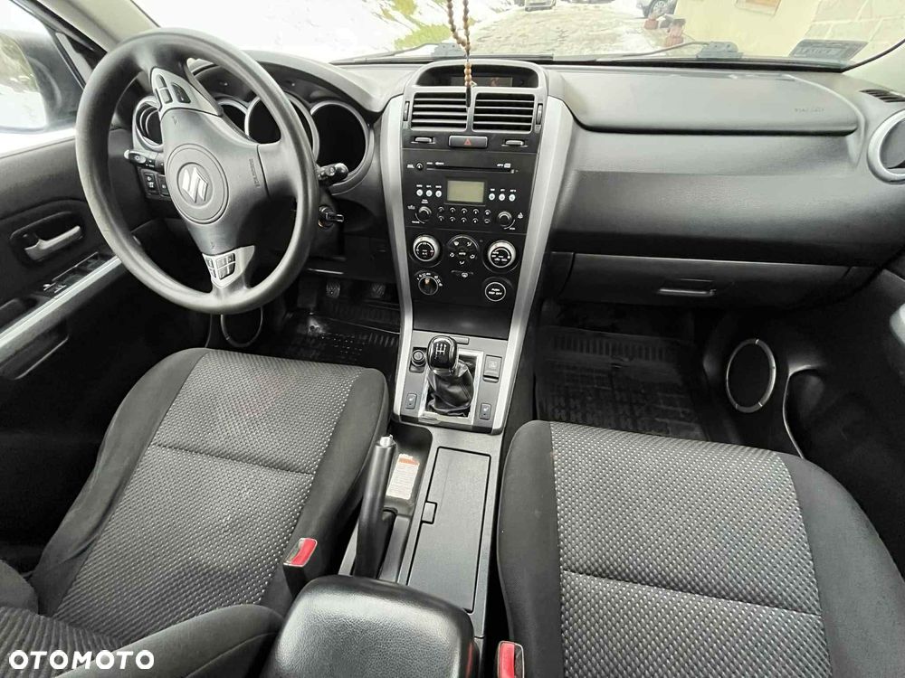 Suzuki Grand Vitara 1.9 DDiS - 2