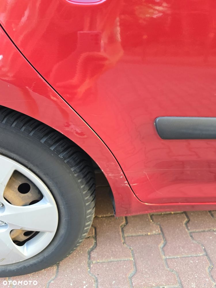 Kia Ceed 2011 photo 2