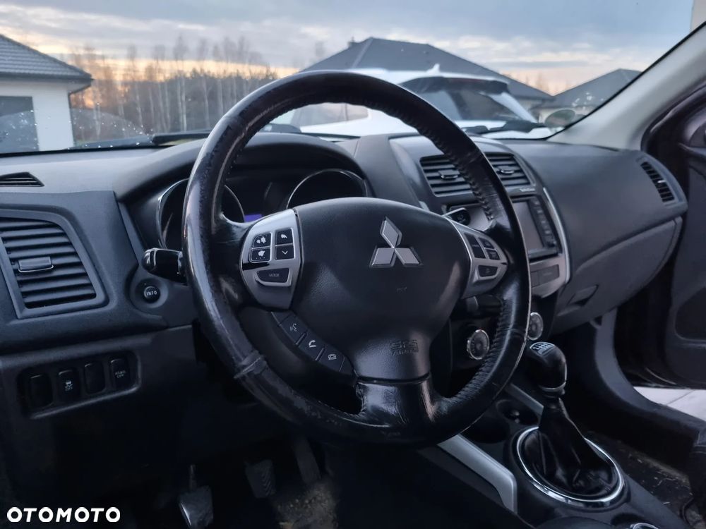 Mitsubishi ASX 1.8 DI-D 4WD Invite - 17