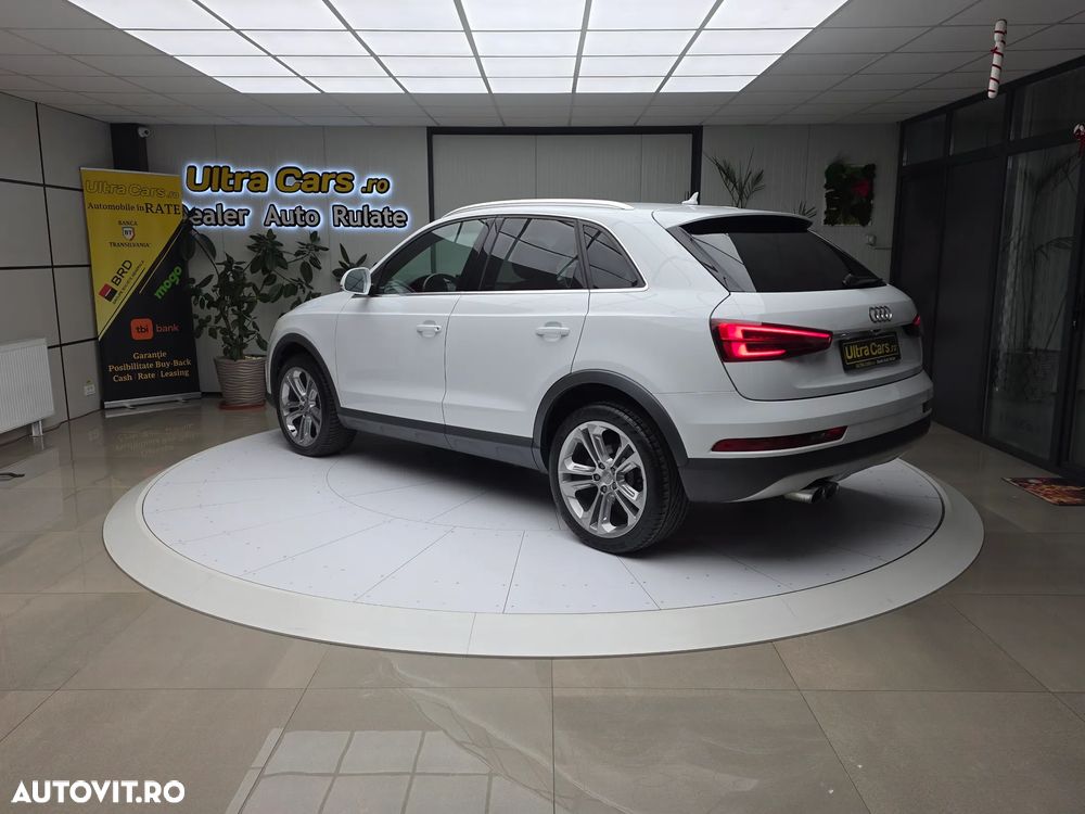 Audi Q3 2.0 TDI Quattro Stronic Sport - 3