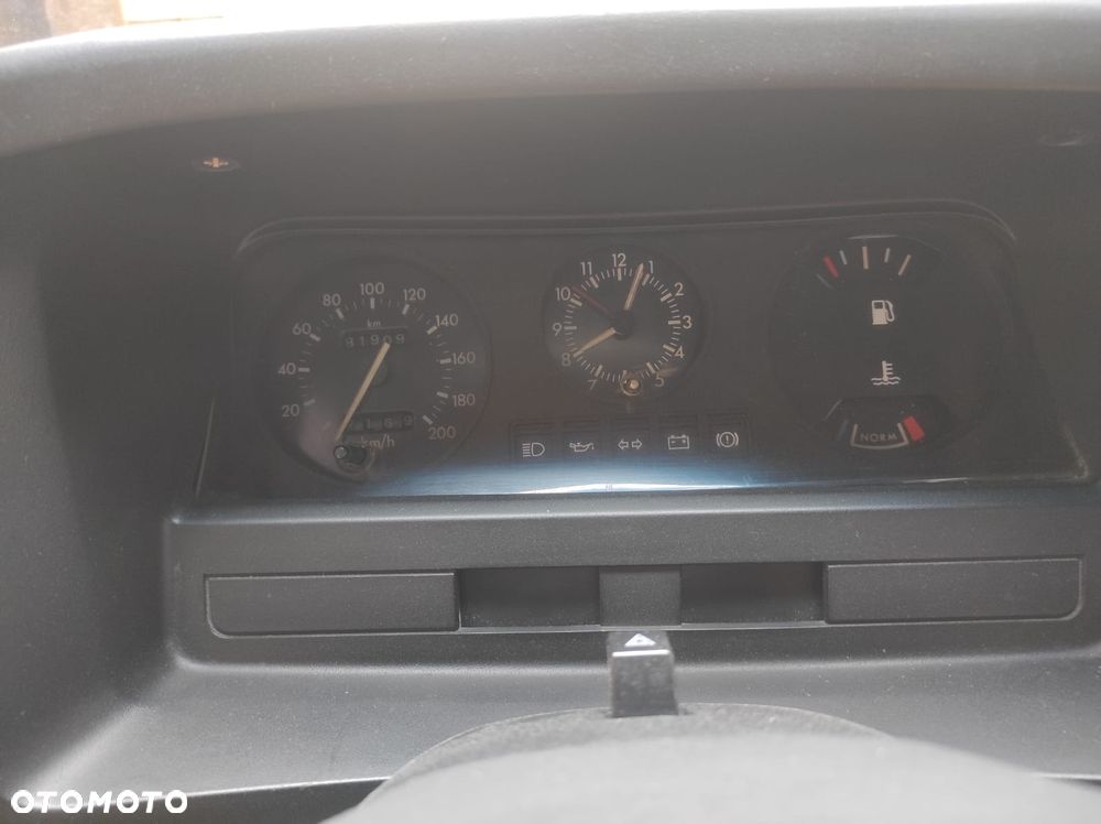 Ford Transit - 10
