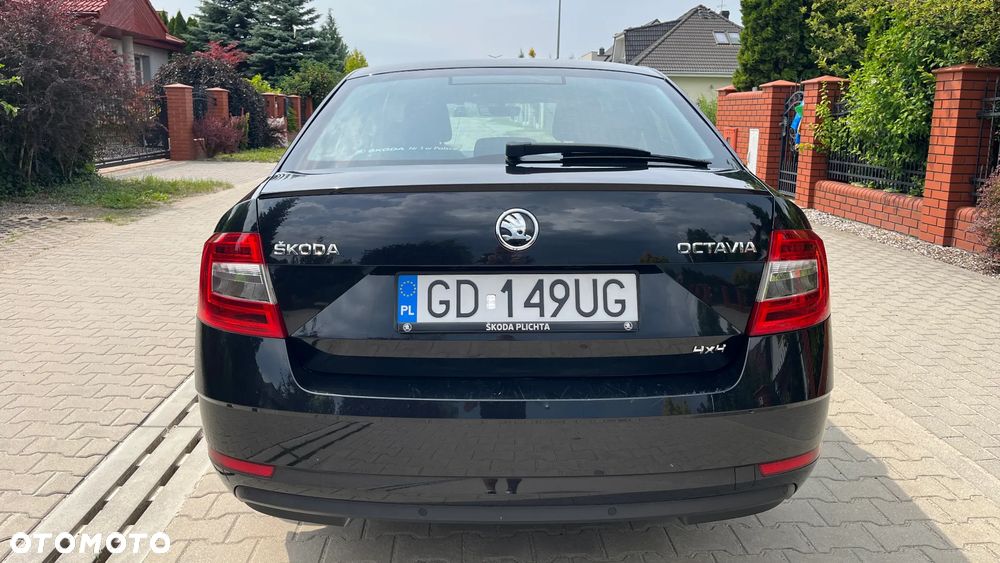 Skoda Octavia 2.0 TDI SCR 4x4 Ambition DSG - 18