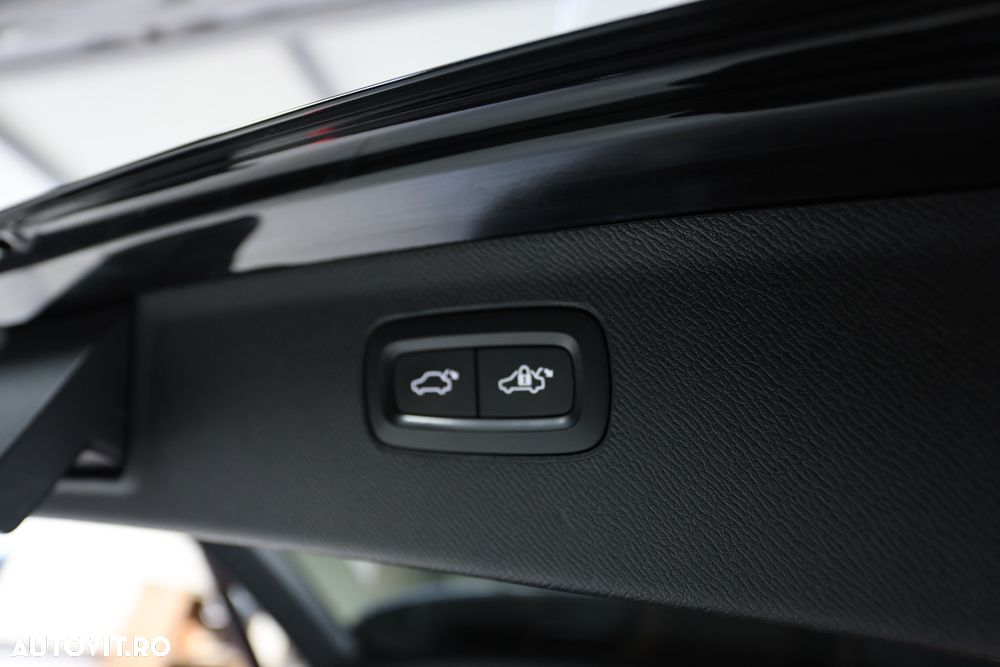 Volvo XC 90 T8 AWD Recharge Plus Bright - 38