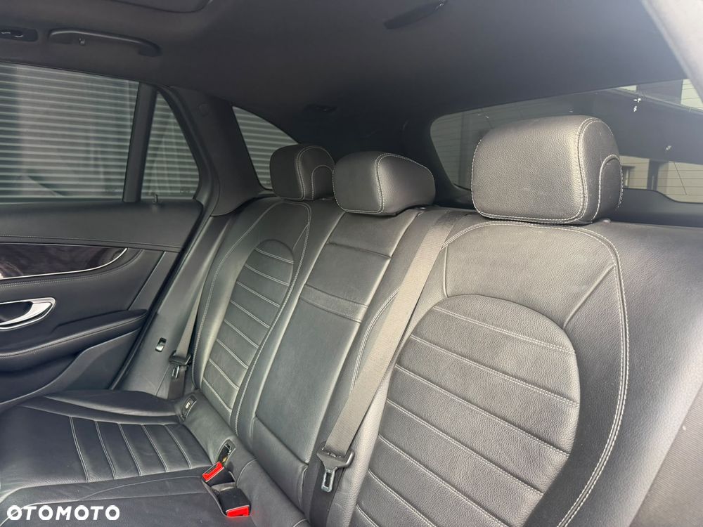 Mercedes-Benz GLC 220 d 4Matic 9G-TRONIC - 12