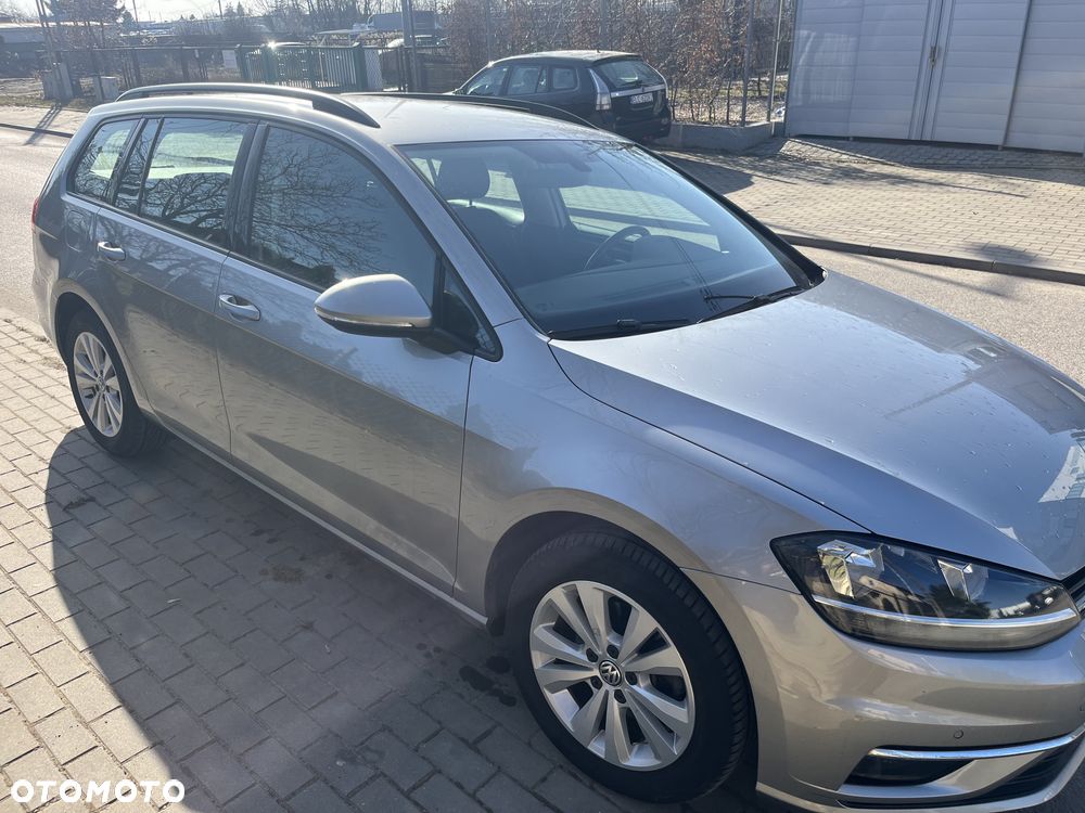 Volkswagen Golf - 4