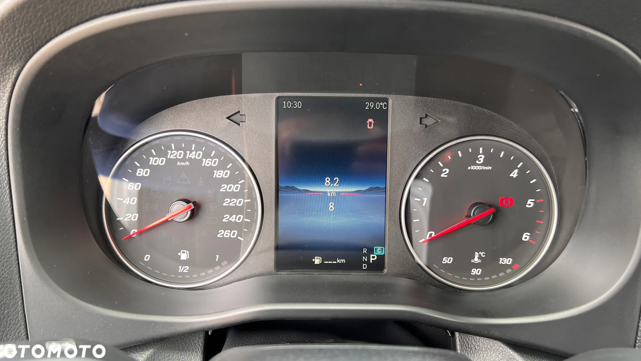 Mercedes-Benz Vito - 22