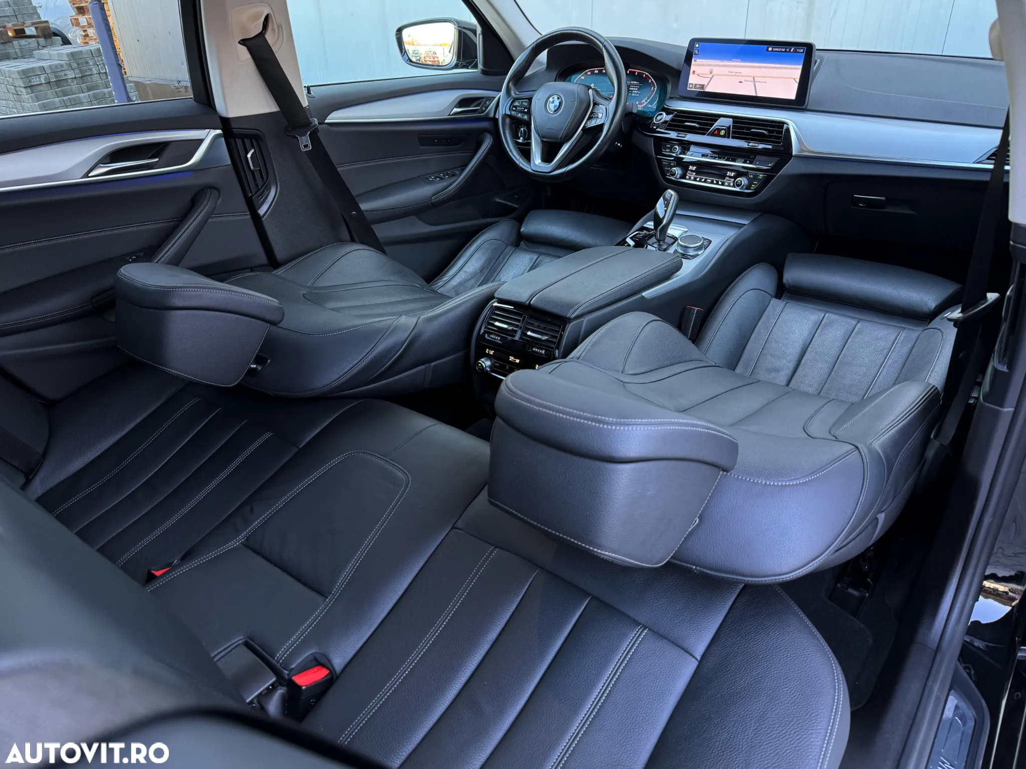 BMW Seria 5 520d Aut. Luxury Line - 16