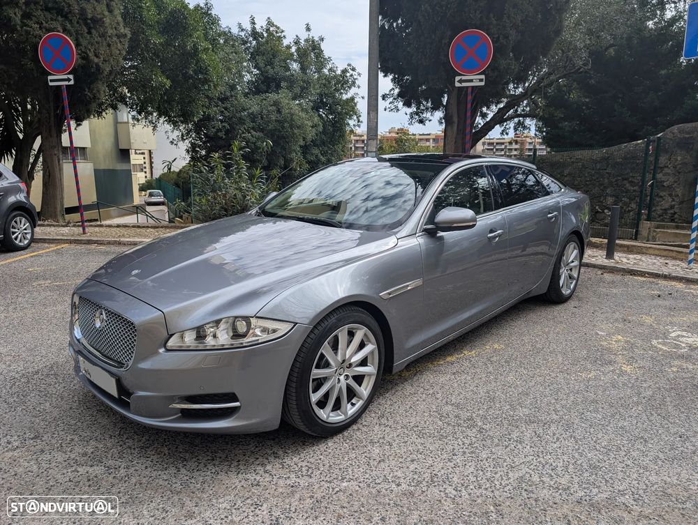 Jaguar XJ 3.0 D V6 LWB Premium Luxury - 2