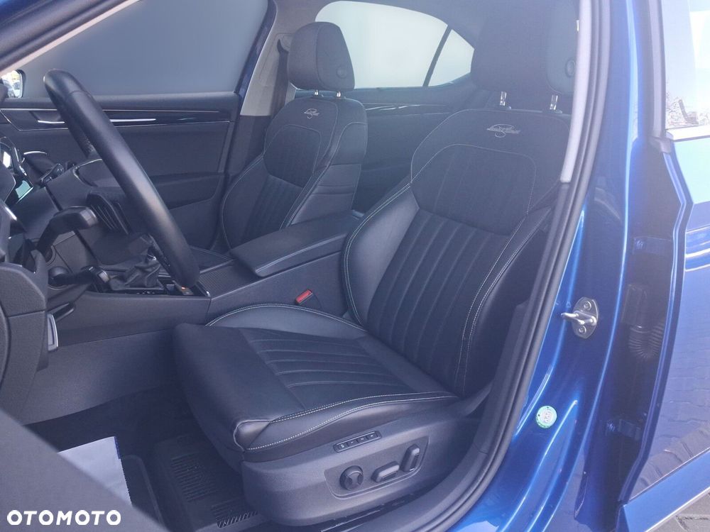 Skoda Superb 1.4 TSI Plug-In Hybrid L&K DSG - 13