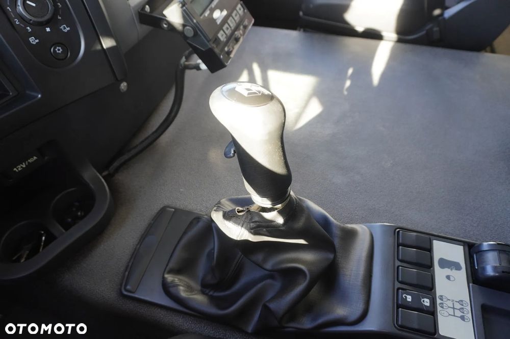 Renault D19 Wide 4x2 E6 / Chłodnia Lamberet 22 EPAL / Multitemperatura / Carrier Supra 1250 MT - 22