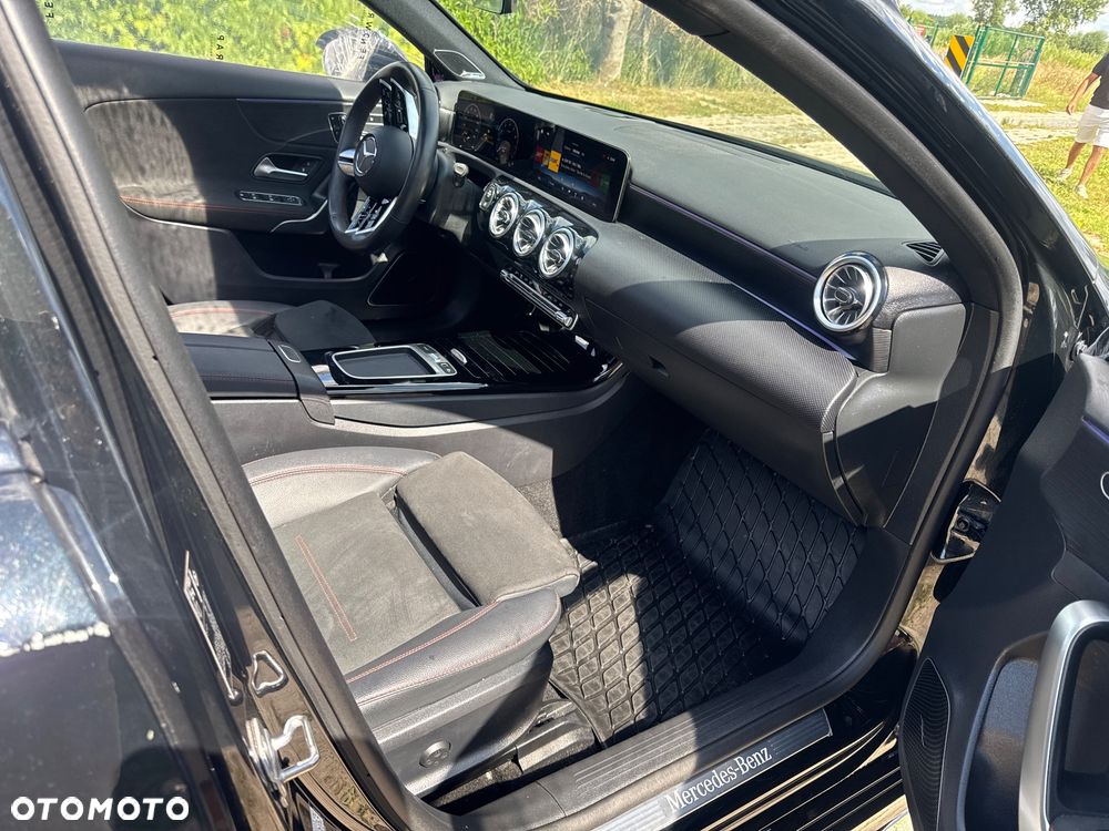 Mercedes-Benz Klasa A 200 AMG Line 7G-DCT - 13