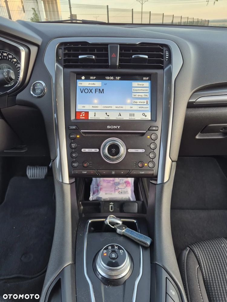 Ford Mondeo 2.0 TDCi STart-Stopp PowerShift-Aut Titanium - 9