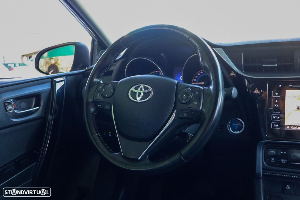 Toyota Auris Touring Sports 1.8 HSD Comfort +P.Techno+P.Sport - 9
