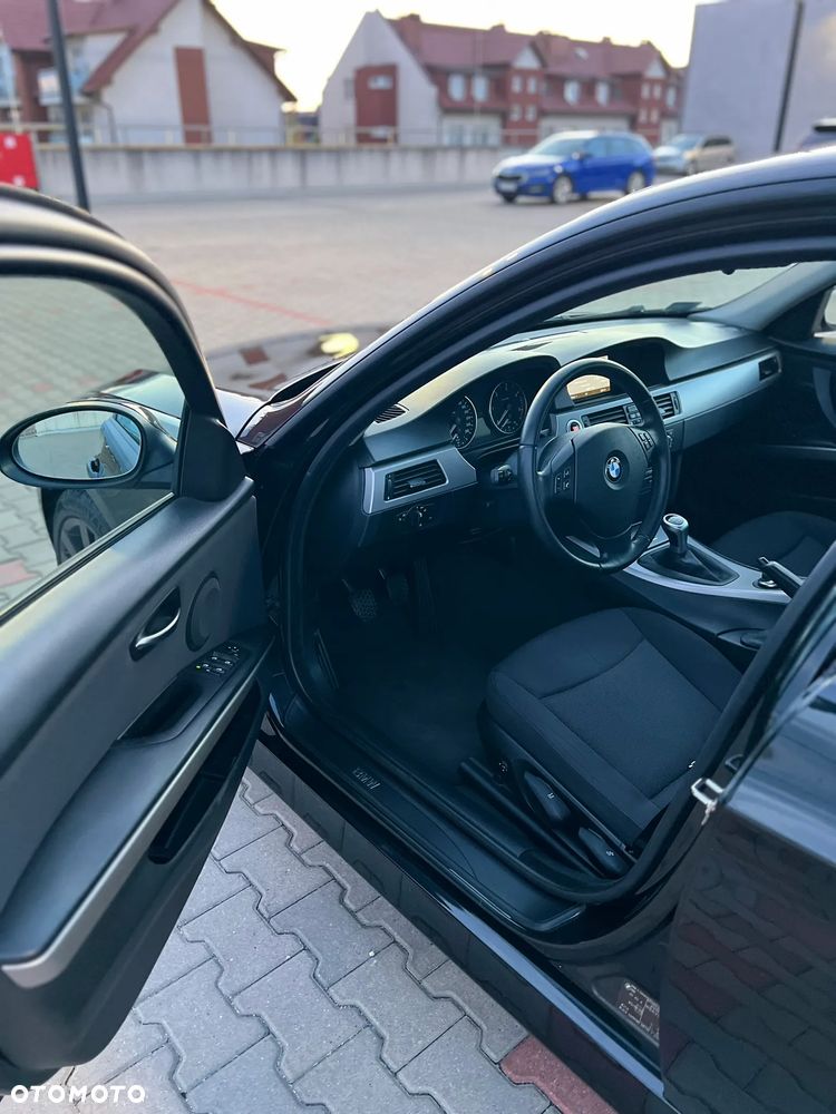BMW Seria 3 - 16