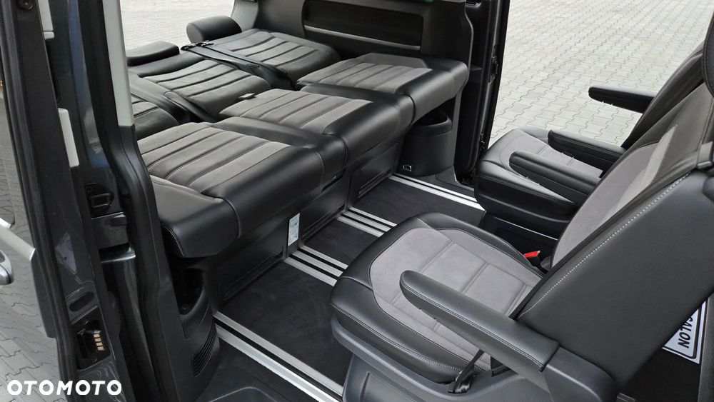 Volkswagen Multivan 6.1 2.0 TDI L1 Highline 4Motion DSG - 28