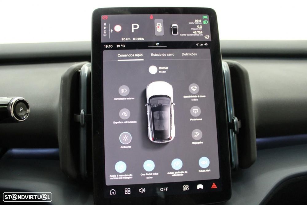 Volvo EX30 Single Motor Extended Range RWD Plus - 21