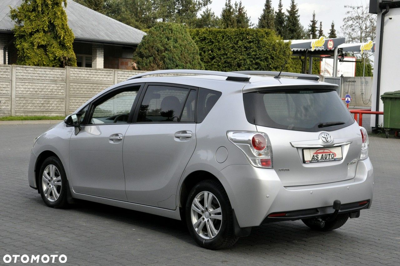 Toyota Verso 2.0 D-4D Premium 7os - 32