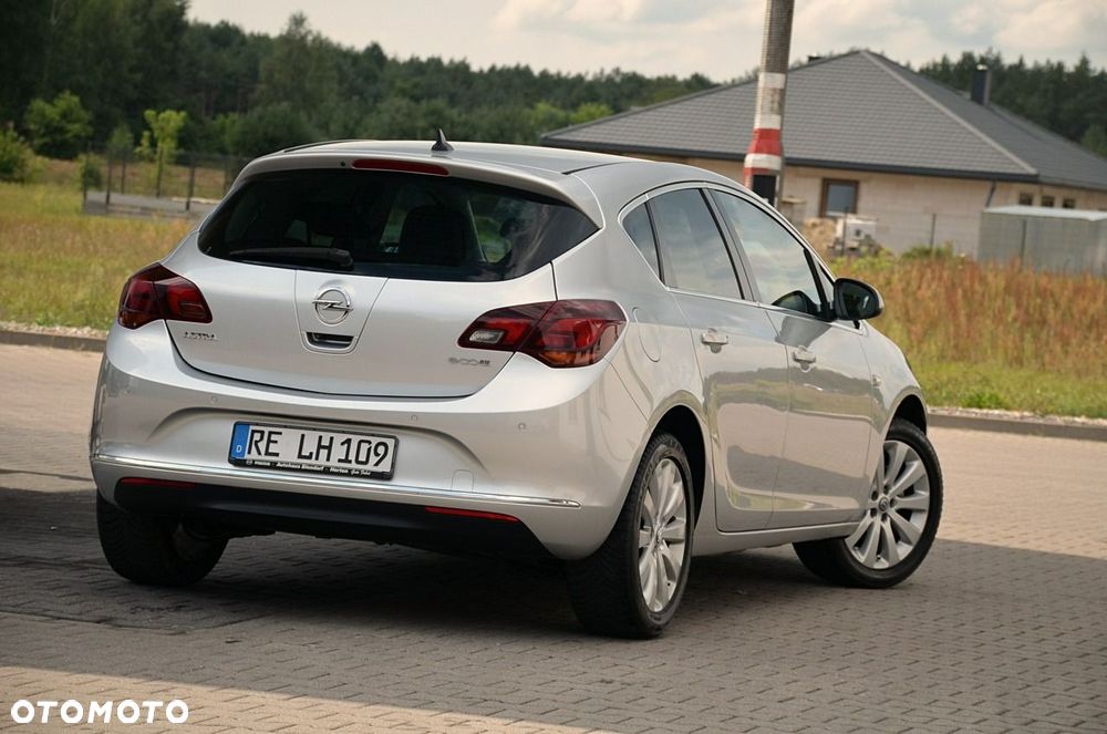 Opel Astra - 10