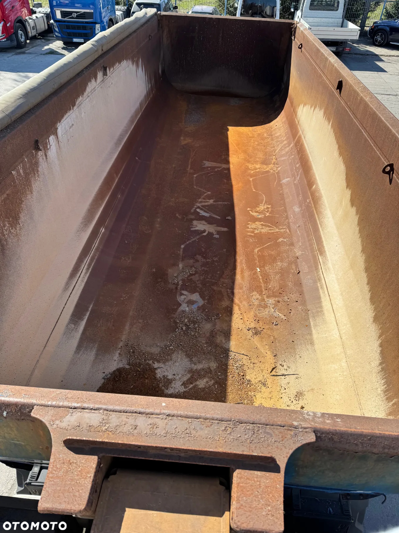 Schmitz Cargobull SKI24 - 11