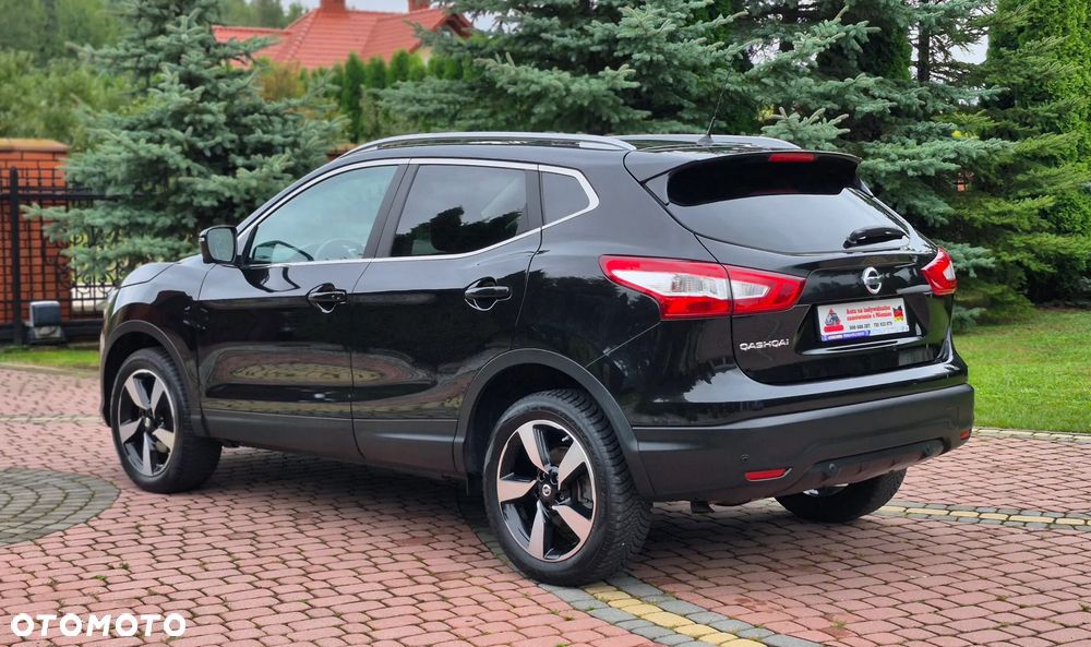 Nissan Qashqai 1.6 DIG-T N-Connecta - 33