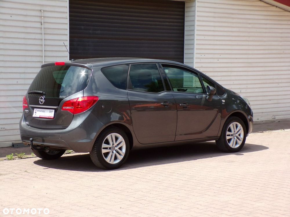 Opel Meriva - 11
