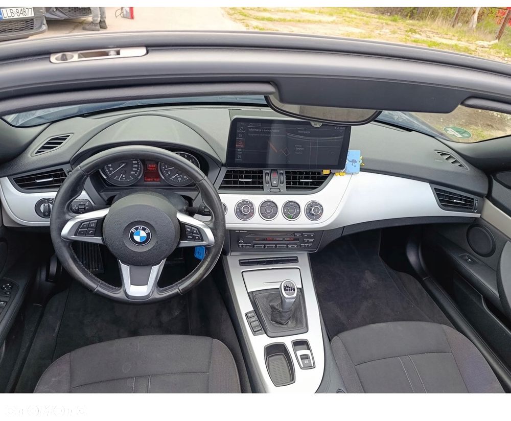 BMW Z4 23i sDrive - 14