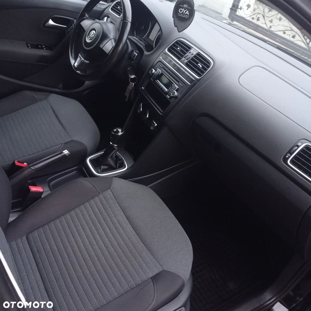 Volkswagen Polo - 17