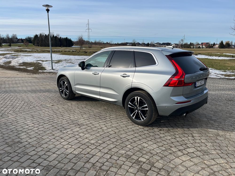 Volvo XC 60 T6 AWD Geartronic Momentum Pro - 5