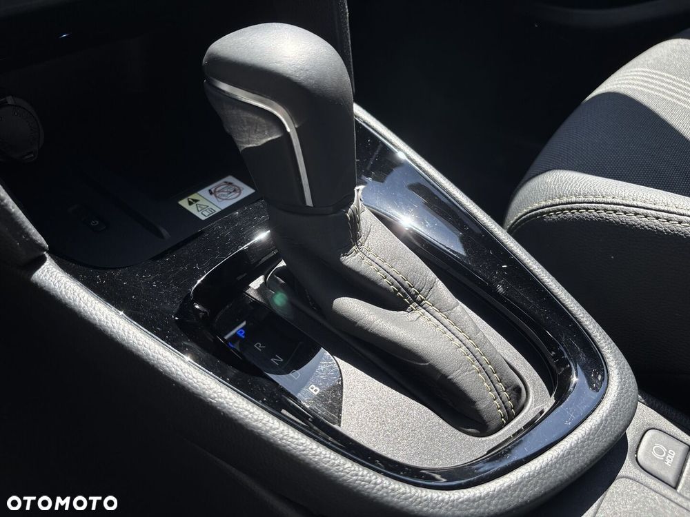 Toyota Yaris Cross Hybrid 1.5 Adventure - 18