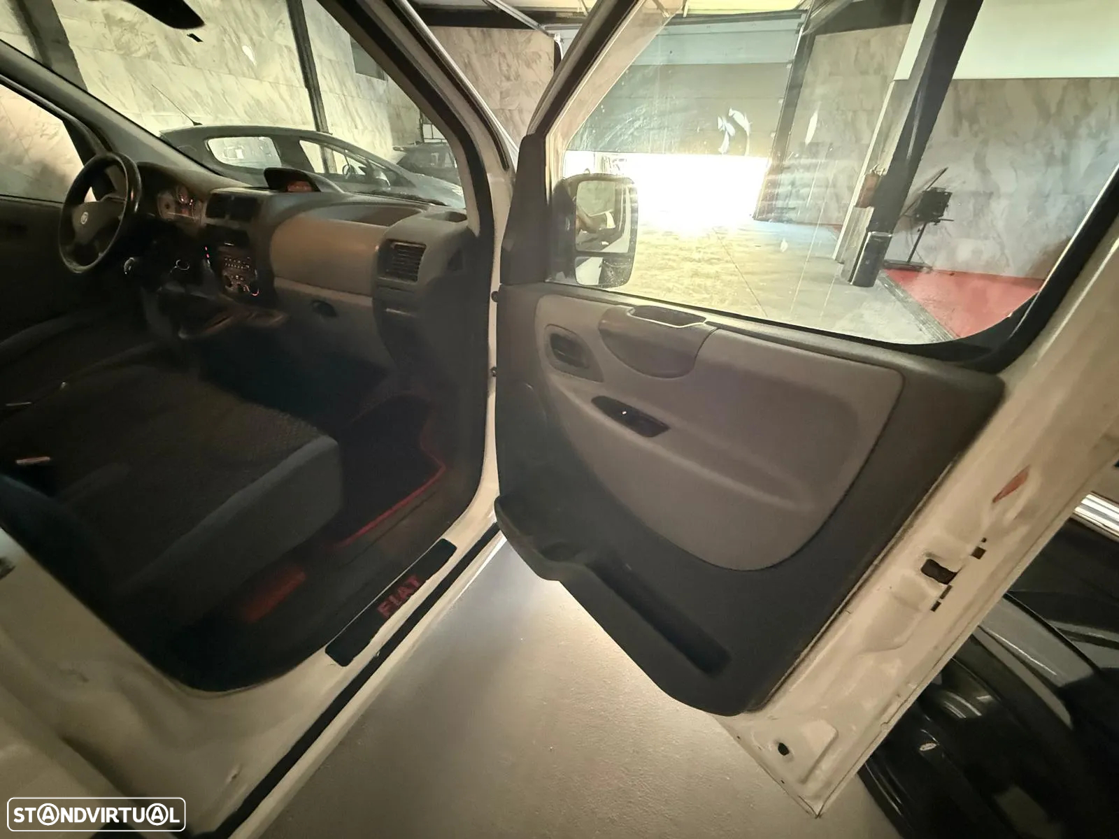 Fiat Scudo 2.0 M-Jet, Versão longa, 3 lugares - 14