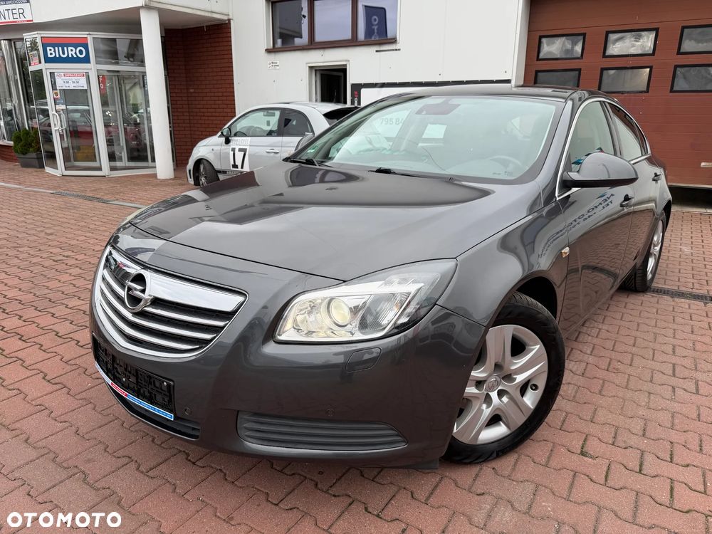 Opel Insignia 1.8 Edition - 2