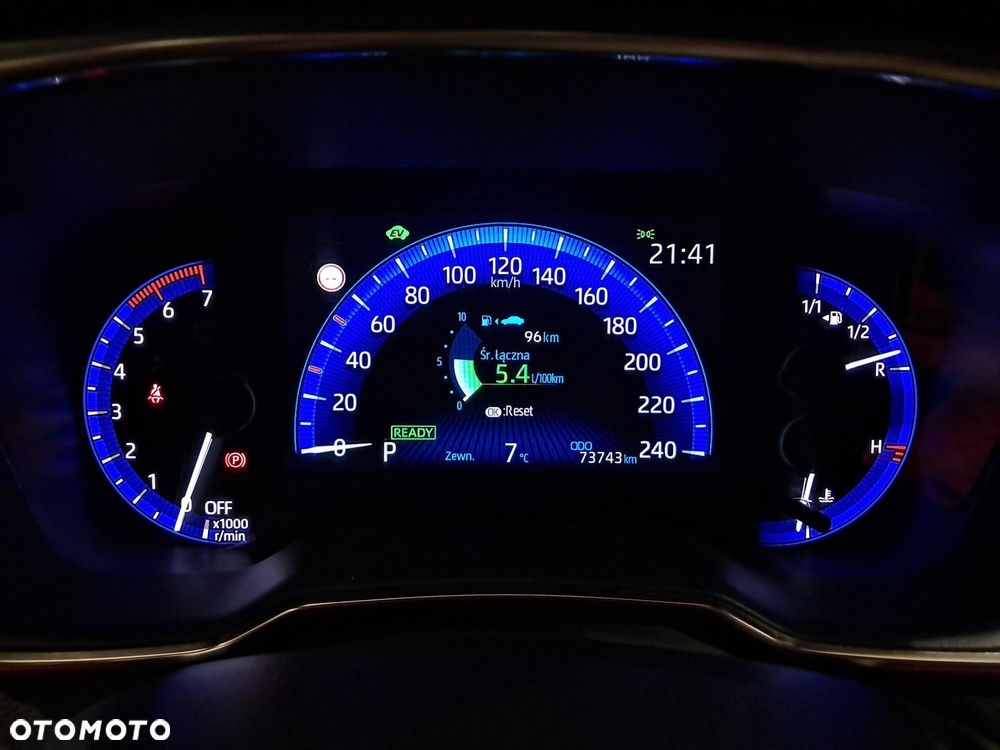 Toyota Corolla 1.8 Hybrid Comfort - 13