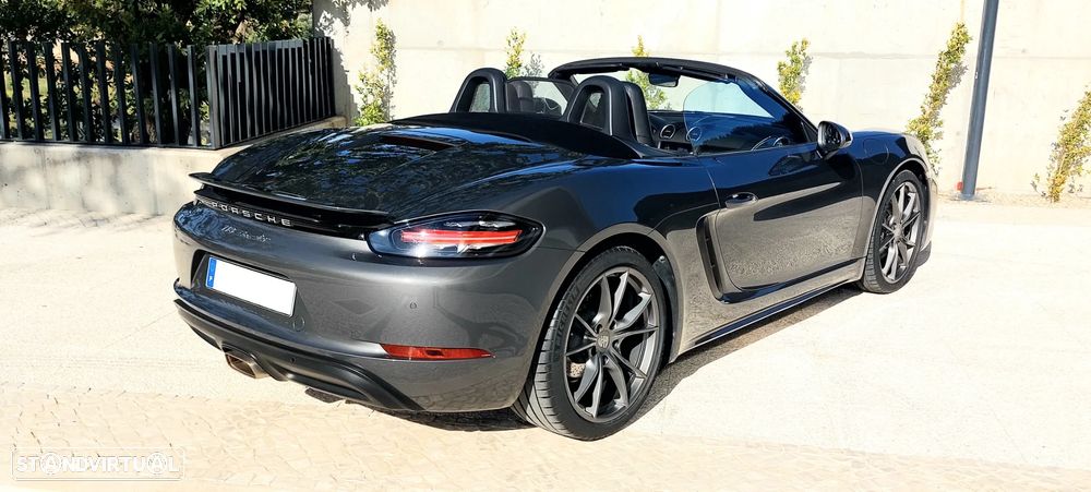Porsche 718 Boxster PDK - 31