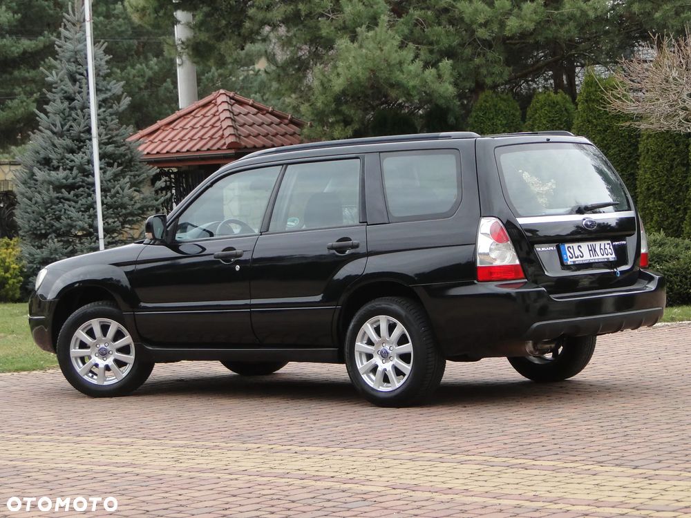 Subaru Forester 2.0 XC Celebration - 12