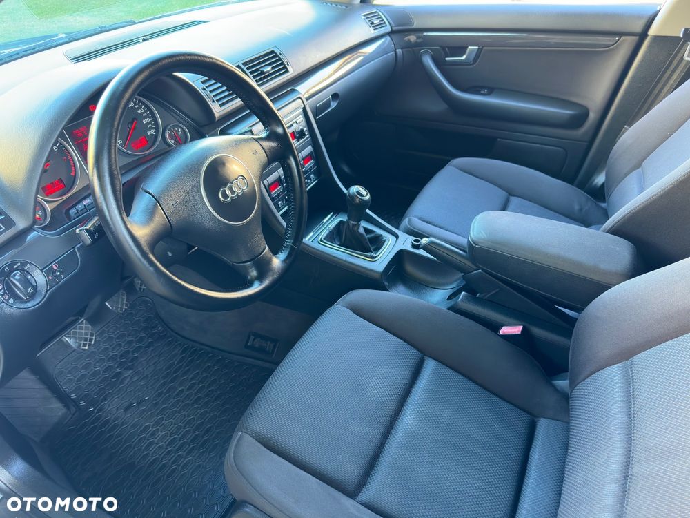 Audi A4 Avant 2 - 13