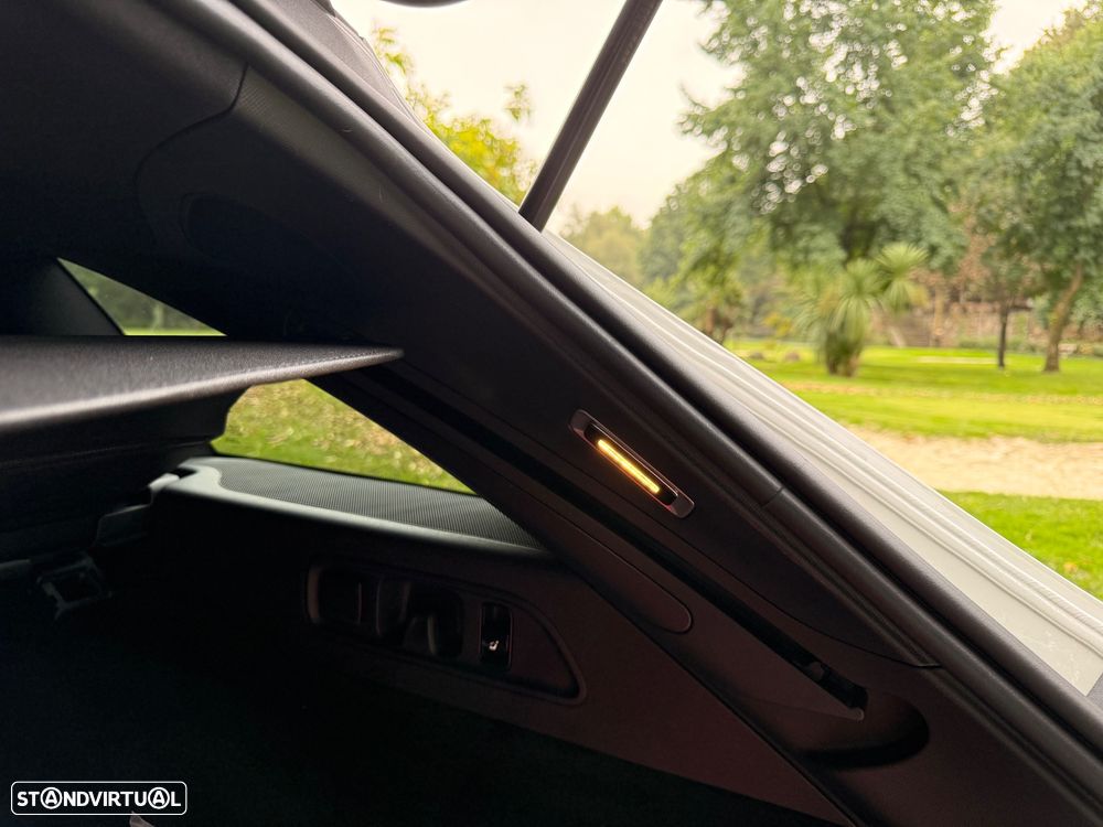 Mercedes-Benz E 300 de AMG Line - 30