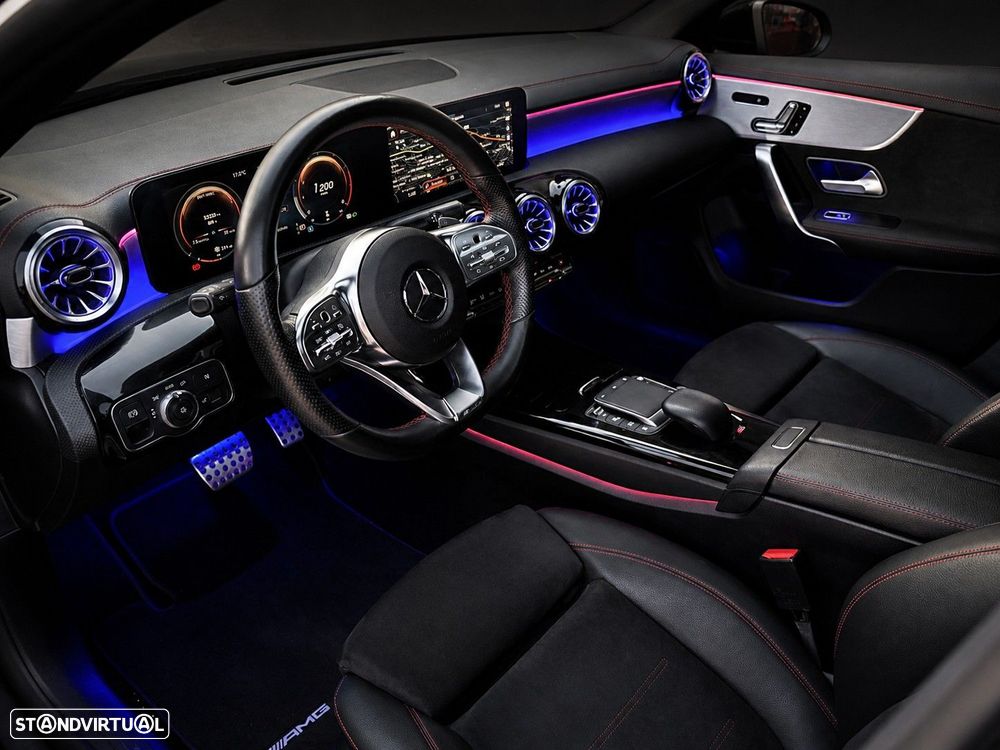 Mercedes-Benz A 180 7G-DCT AMG Line - 8