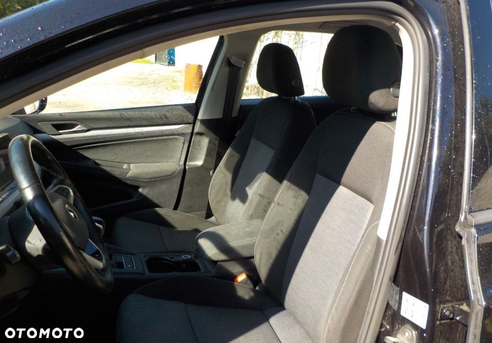 Volkswagen Golf - 20