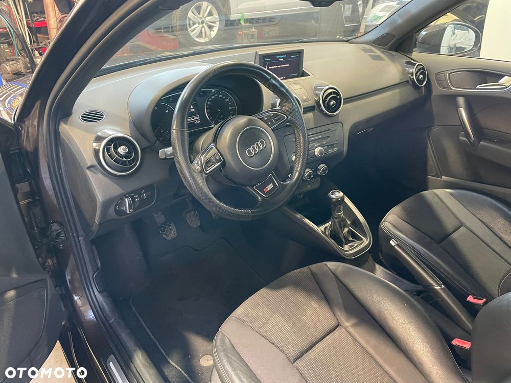 Audi A1 3-drzwiowe 1.6 TDI S line Sportpaket - 14