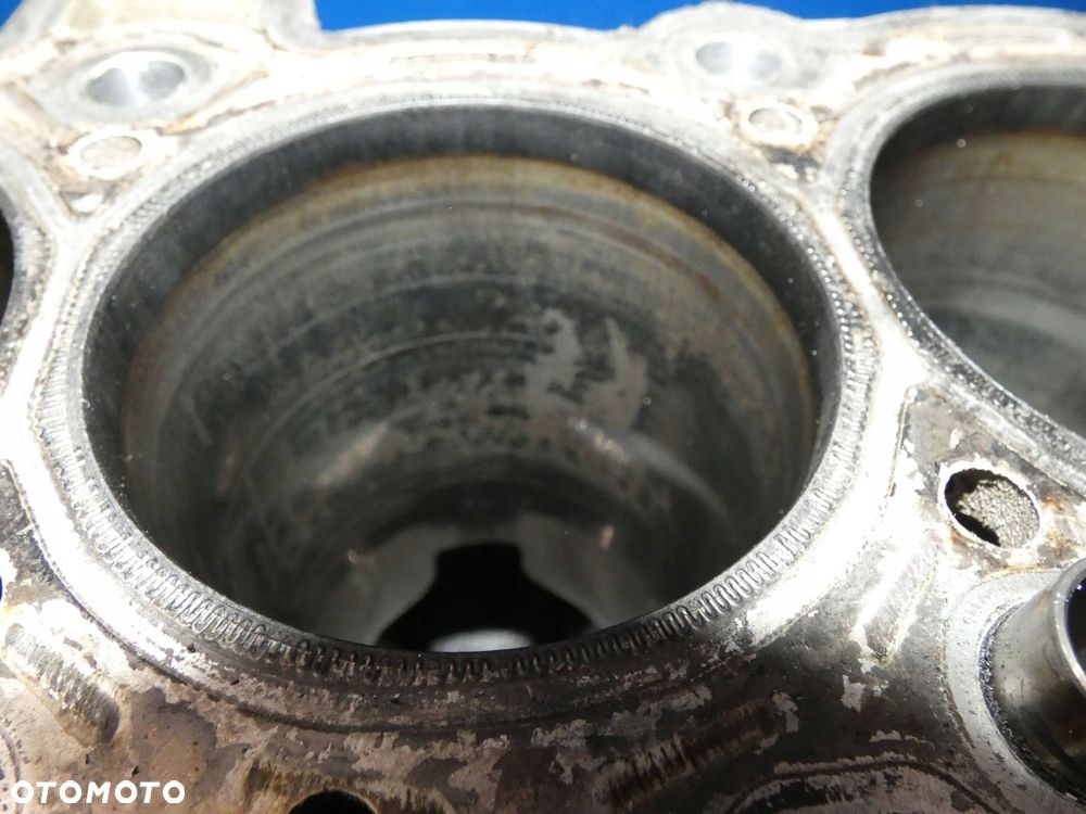 JAGUAR XF II X260 XE X760 F-PACE 2.0 D 204DTD BLOK SILNIKA DO HONOWANIA - 2