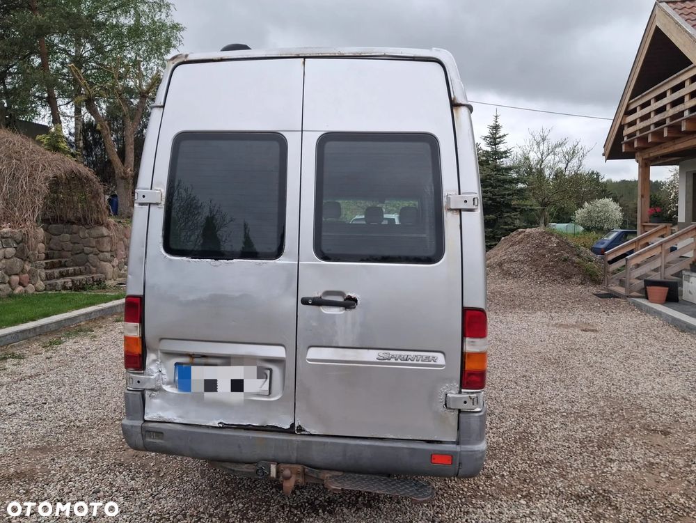 Mercedes-Benz Sprinter - 5