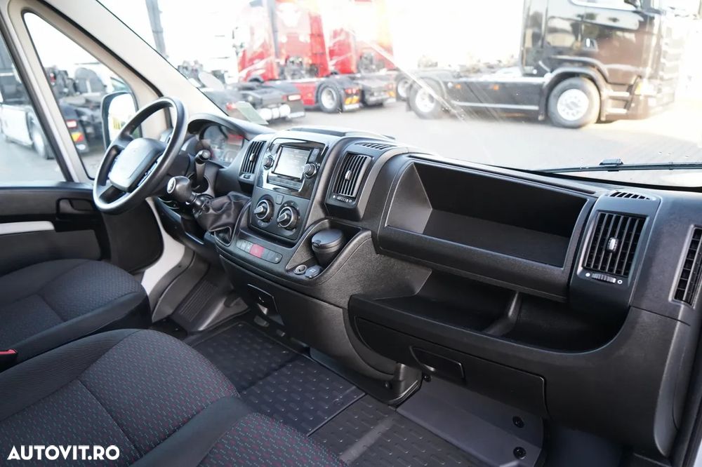 Iveco BOXER / 2.2 - 120 CP / L3H3 / AUTOUTILIZATOR DIN TABLĂ / 2022 / MANUAL / IMPORTAT - 34
